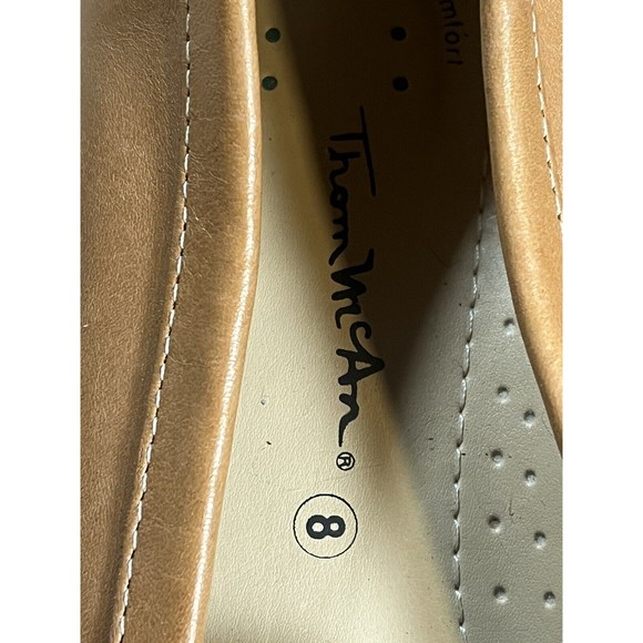 Thom McAn Shoes Women's Size 8 Brown Leather Slip-On Closed Braid Toe Flats - Picture 4 of 5